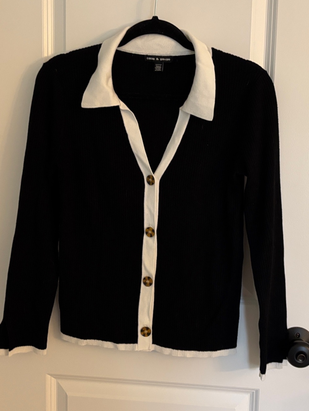 Cable & Gauge Black Sweater with White Collar Detail
